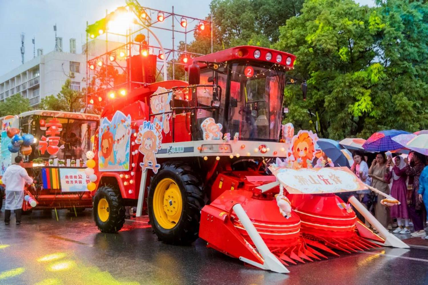 365英国上市公管文法院农机。 周子睿 摄